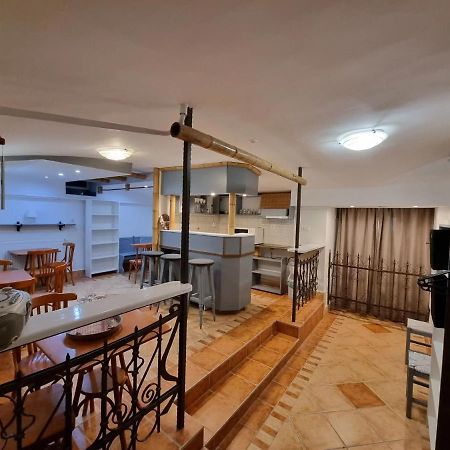 Centrum Wellness Hostel Дебрецен Экстерьер фото