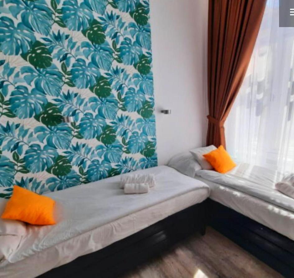 Centrum Wellness Hostel Дебрецен Экстерьер фото