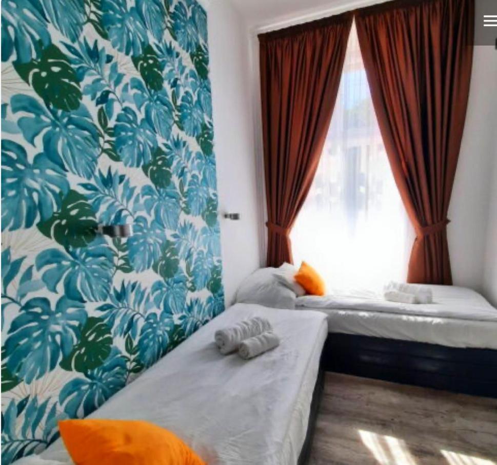Centrum Wellness Hostel Дебрецен Экстерьер фото